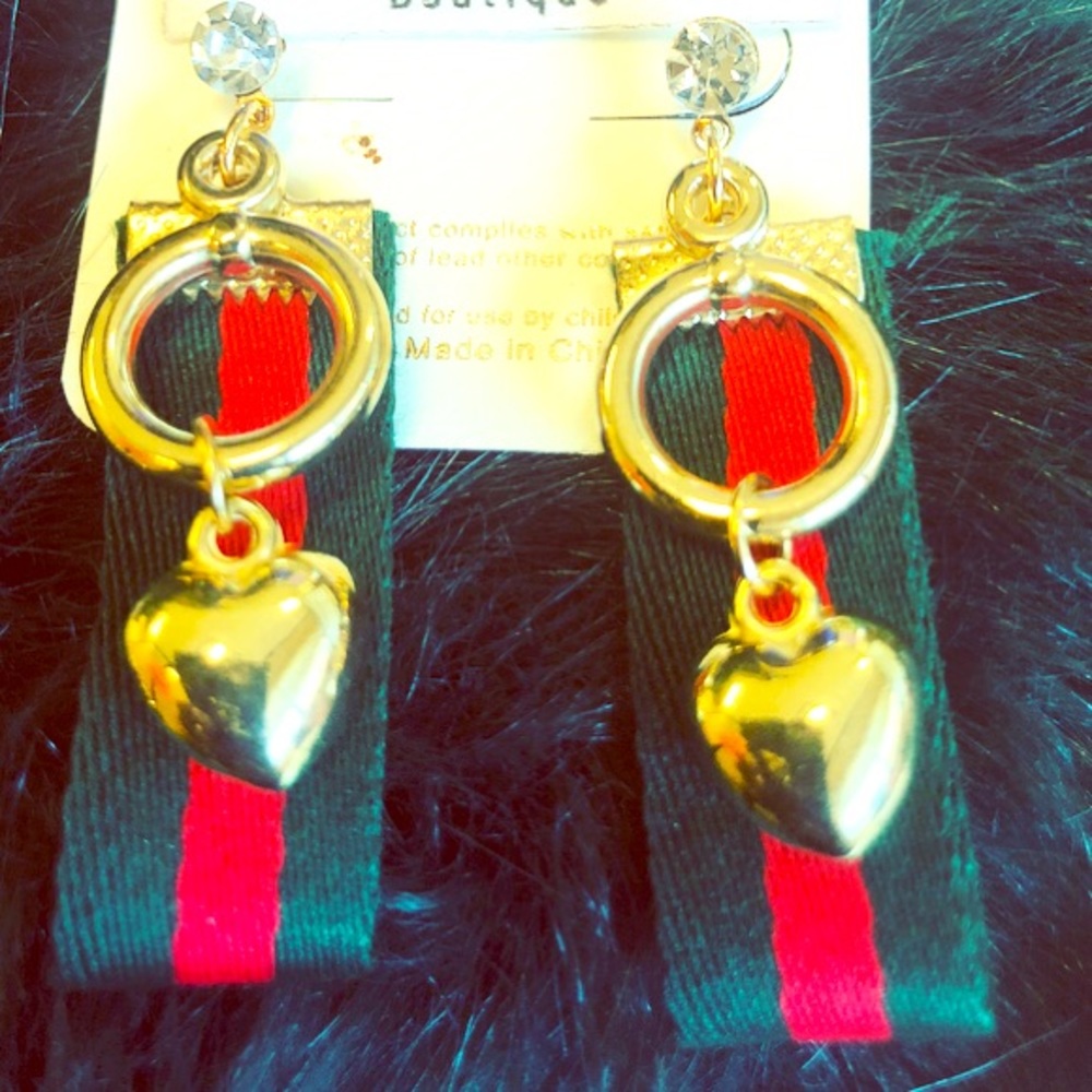 🌺Ribbon Heart Earrings🌺